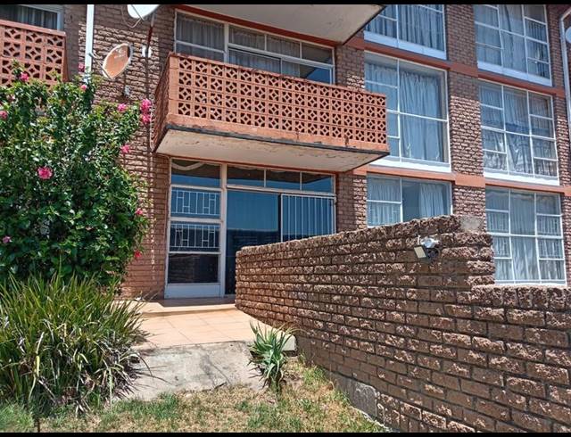 3 BEDROOM APARTMENT FOR SALE IN FLORIDA